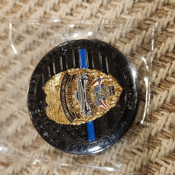 FPU Challenge Coin - Picture 3 of 9